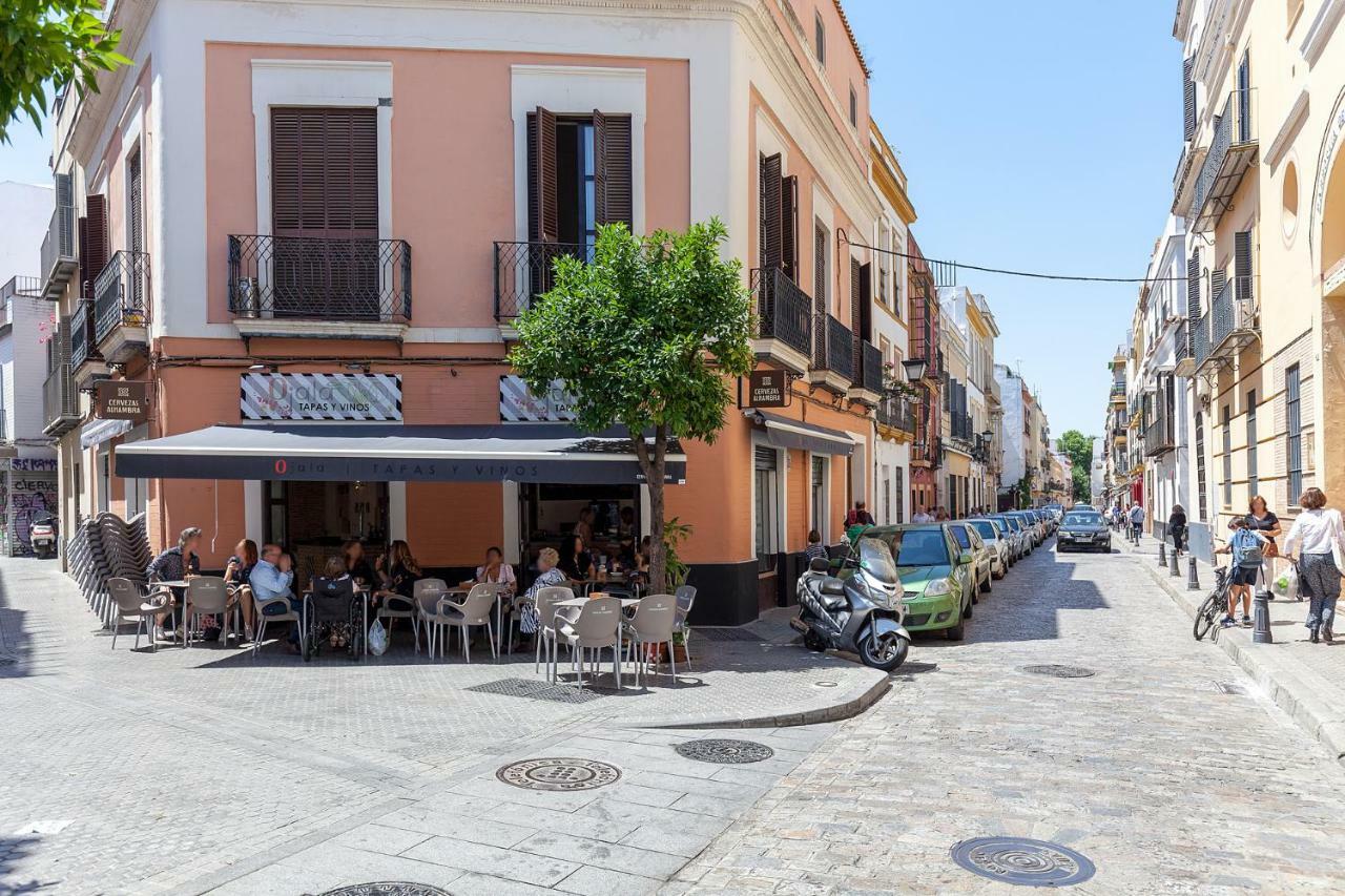 Pasaje Amores Iz. - Tranquilidad Y Vida Cultural En Centro Sevilla 4Px Exterior photo